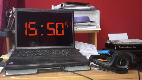 Clock2D у акцији на мом лаптопу