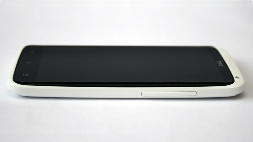 HTC One X S720P: десна страна